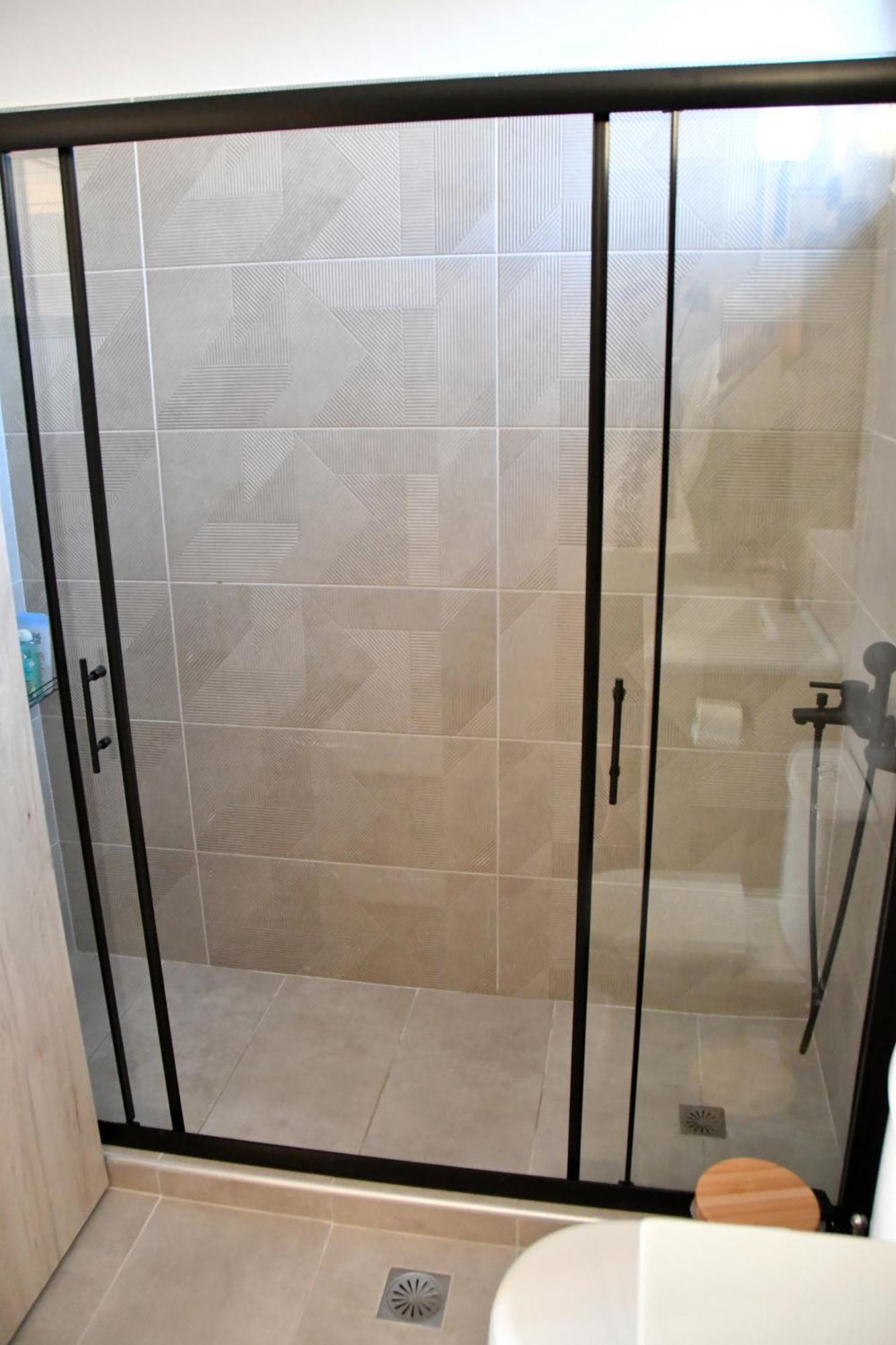 Апартаменты Polles Εlies Cozy Αpartment Aegina Экстерьер фото